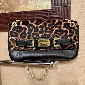 New Michael Kors hand New